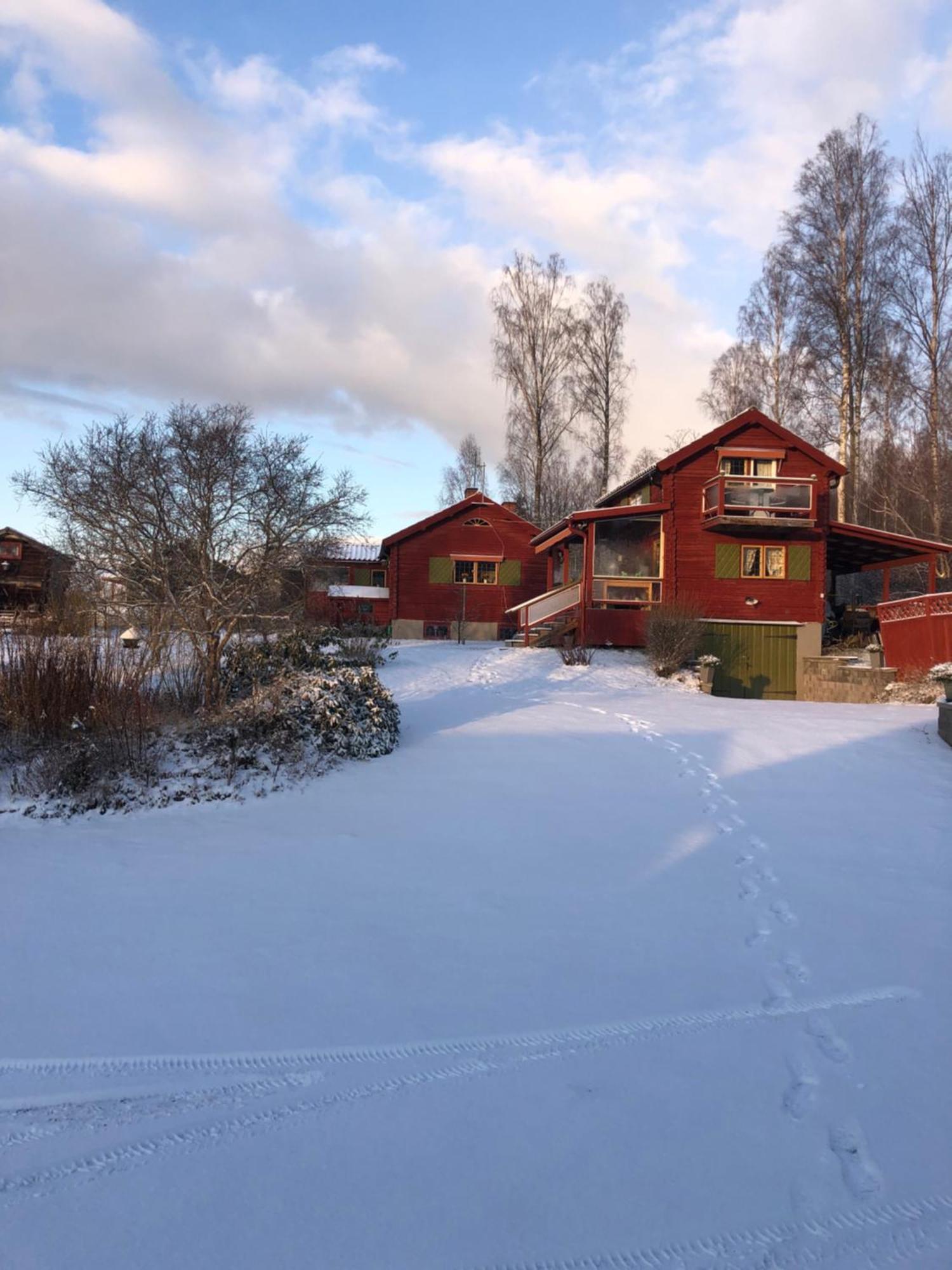 Mysigt Boende I Raettvik Med Utsikt Oever Siljan Eksteriør bilde